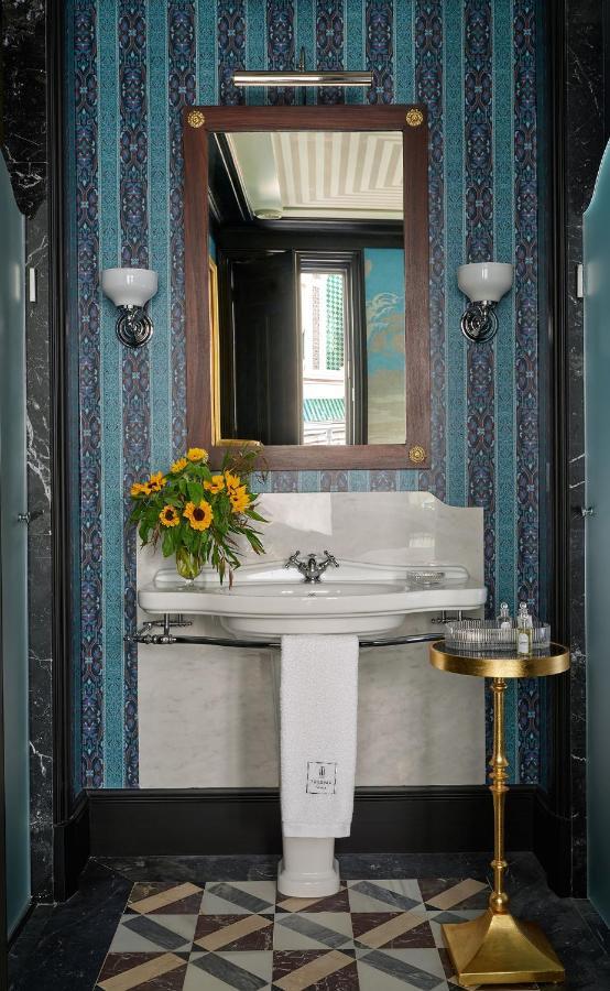 Hotel Boutique Triana House Севилья Экстерьер фото