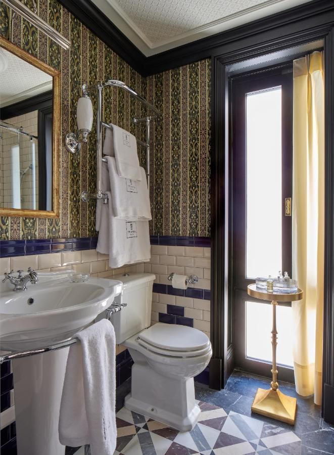 Hotel Boutique Triana House Севилья Экстерьер фото